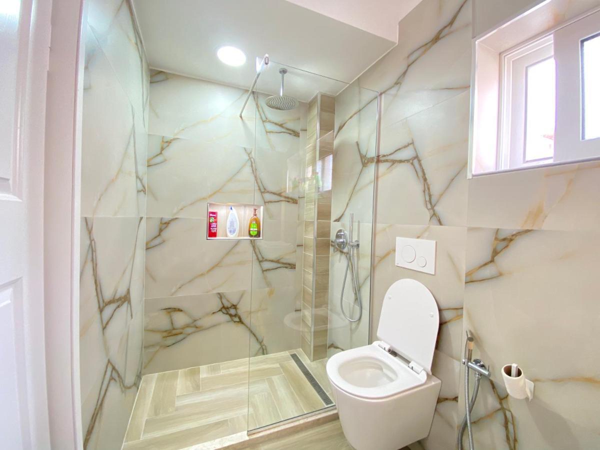 Saranda Apartment Brajan Exterior photo